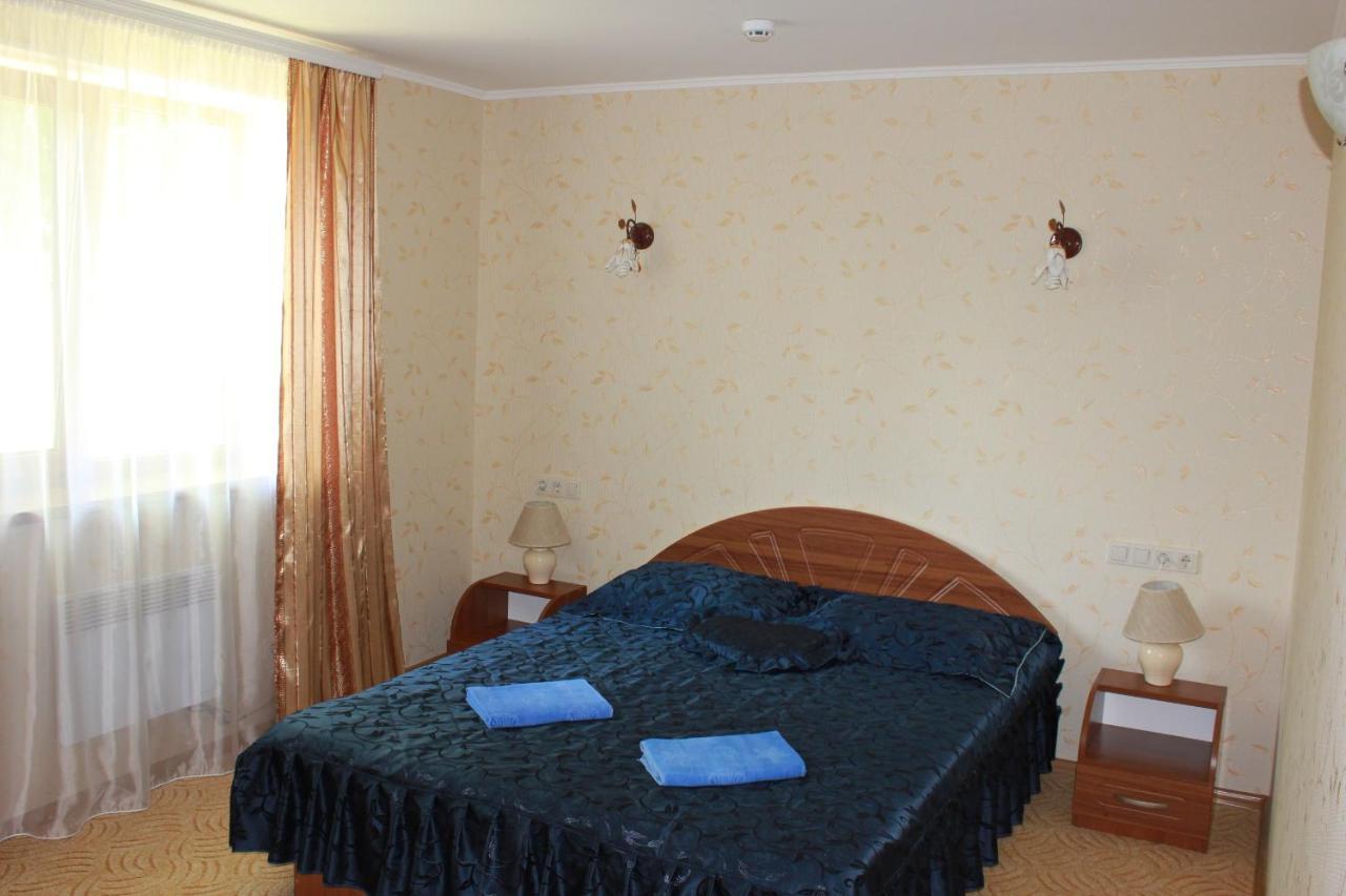 Вілія Ξενοδοχείο Lomacineţi Εξωτερικό φωτογραφία